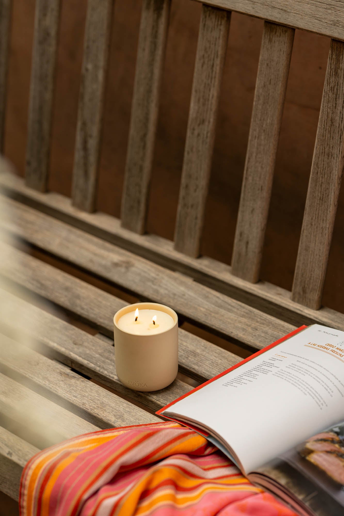 Vela Madera & Sándalo